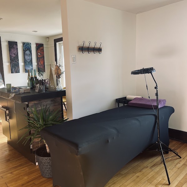 Salle de soins du Lab : Arts et esthétique